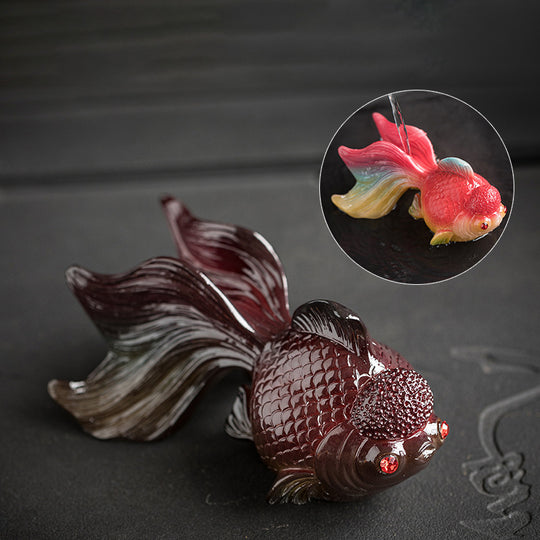 Lucky Goldfish Color-Changing Tea Pet