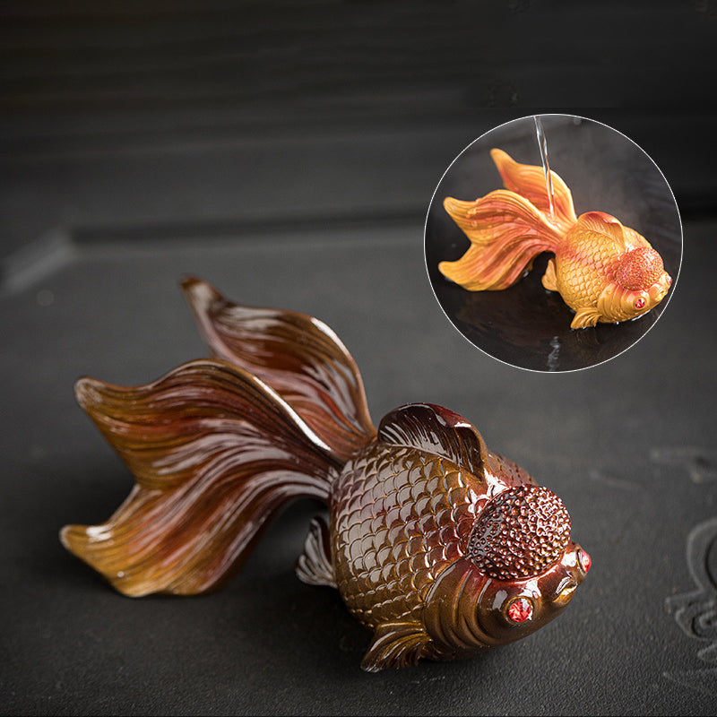 Lucky Goldfish Color-Changing Tea Pet